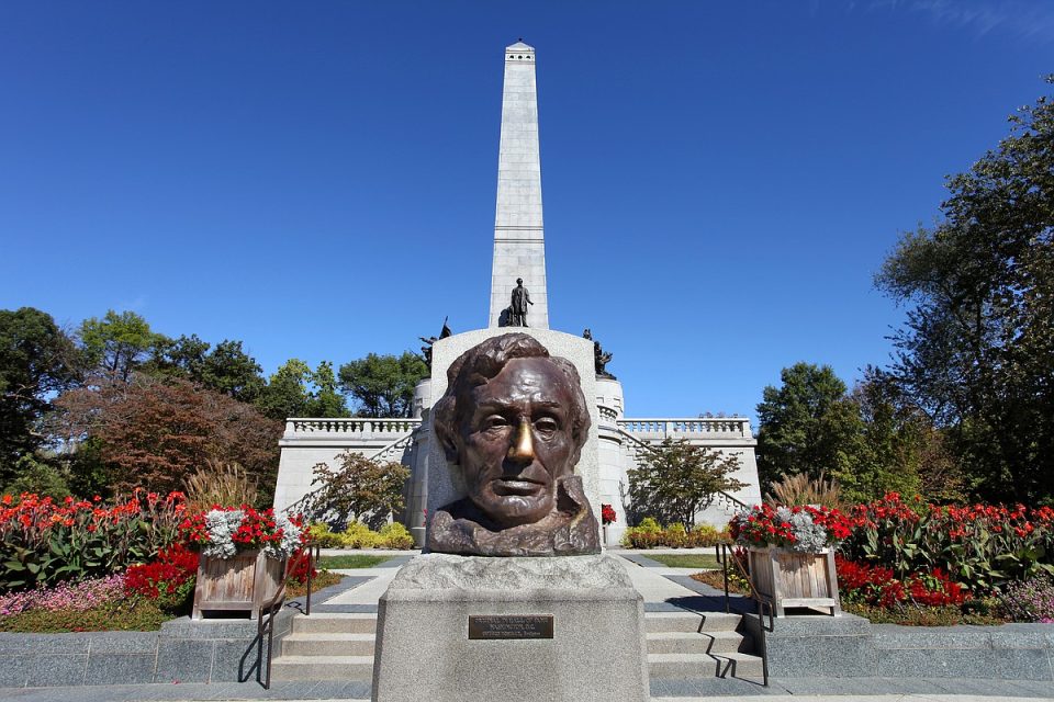198984902_TRAVEL-UST-ILLINOIS-SPRINGFIELD-1-DMT427131848_t1200 198984902_TRAVEL-UST-ILLINOIS-SPRINGFIELD-1-DMT427131848_t1200